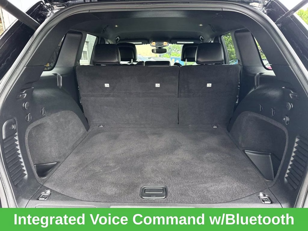2019 Diamond Black Crystal Pearlcoat Jeep Grand Cherokee Altitude 4X4 SUV