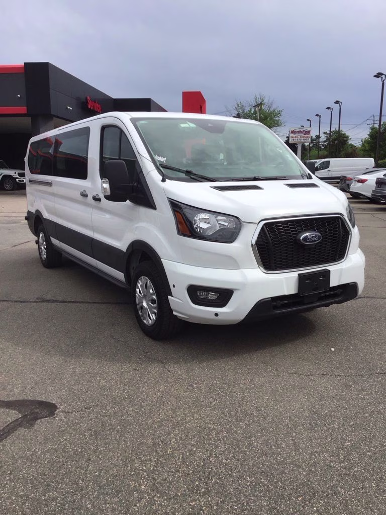 2024 Oxford White Ford Transit-350 XLT RWD Crossover
