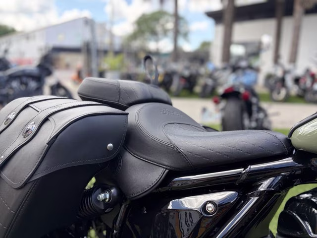 2025 Indian SUPER CHIEF DARKHORSE