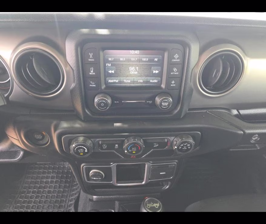2018 Granite Crystal Metallic Clearcoat Jeep Wrangler Sport 4X4 SUV