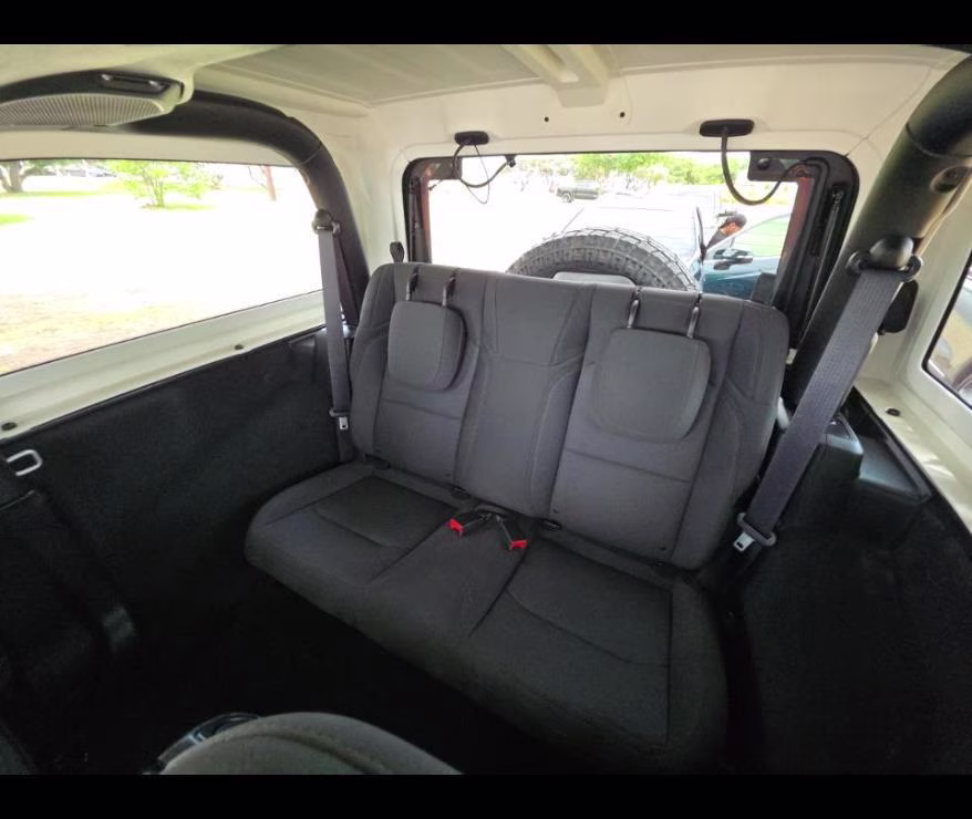 2018 Granite Crystal Metallic Clearcoat Jeep Wrangler Sport 4X4 SUV
