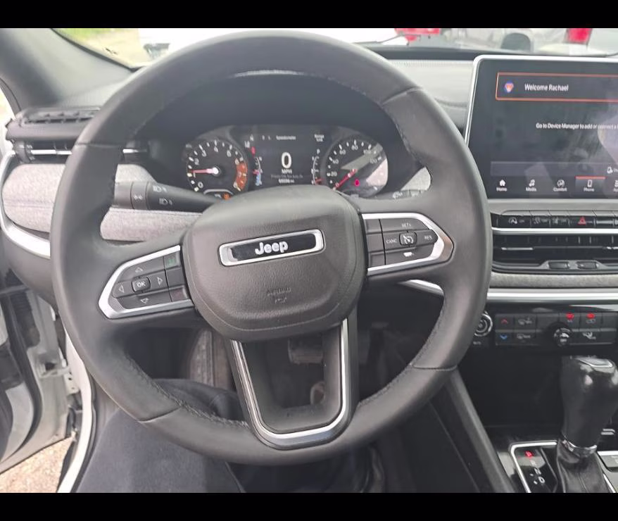 2023 Bright White Clearcoat Jeep Compass Latitude 4X4 SUV