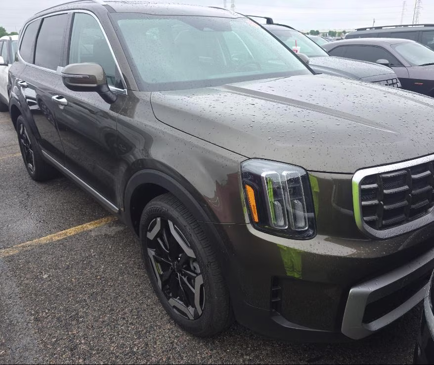 2025 Dark Moss Kia Telluride S FWD SUV