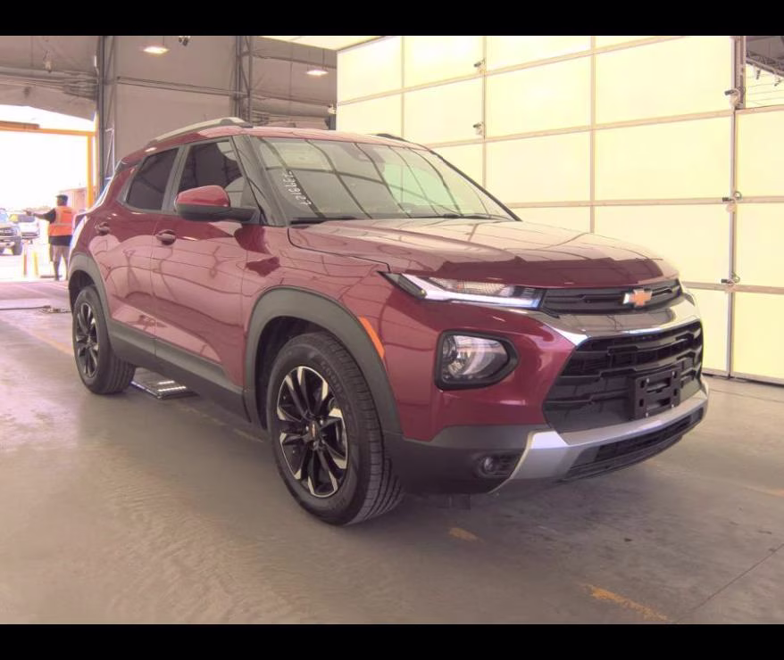 2021 Scarlet Red Metallic Chevrolet Trailblazer LT FWD SUV