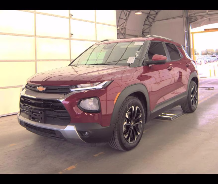 2021 Scarlet Red Metallic Chevrolet Trailblazer LT FWD SUV