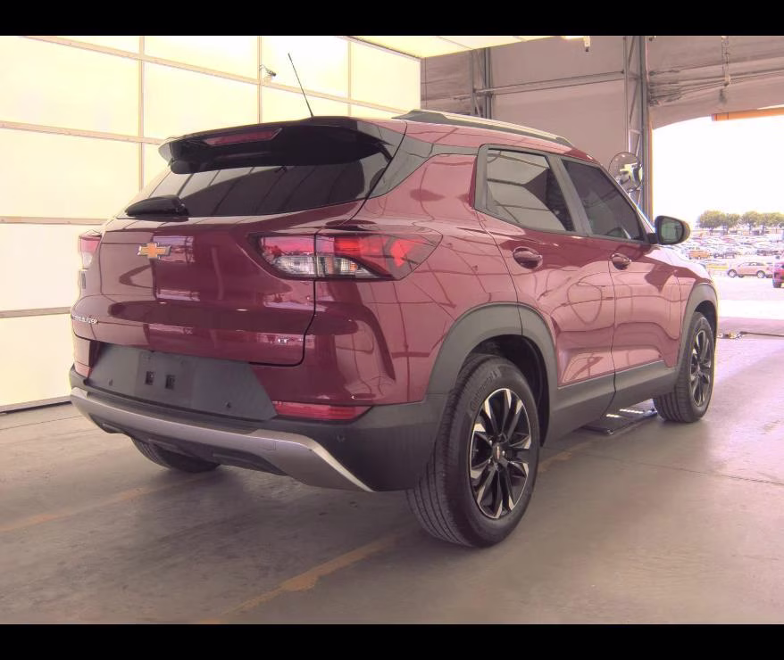 2021 Scarlet Red Metallic Chevrolet Trailblazer LT FWD SUV