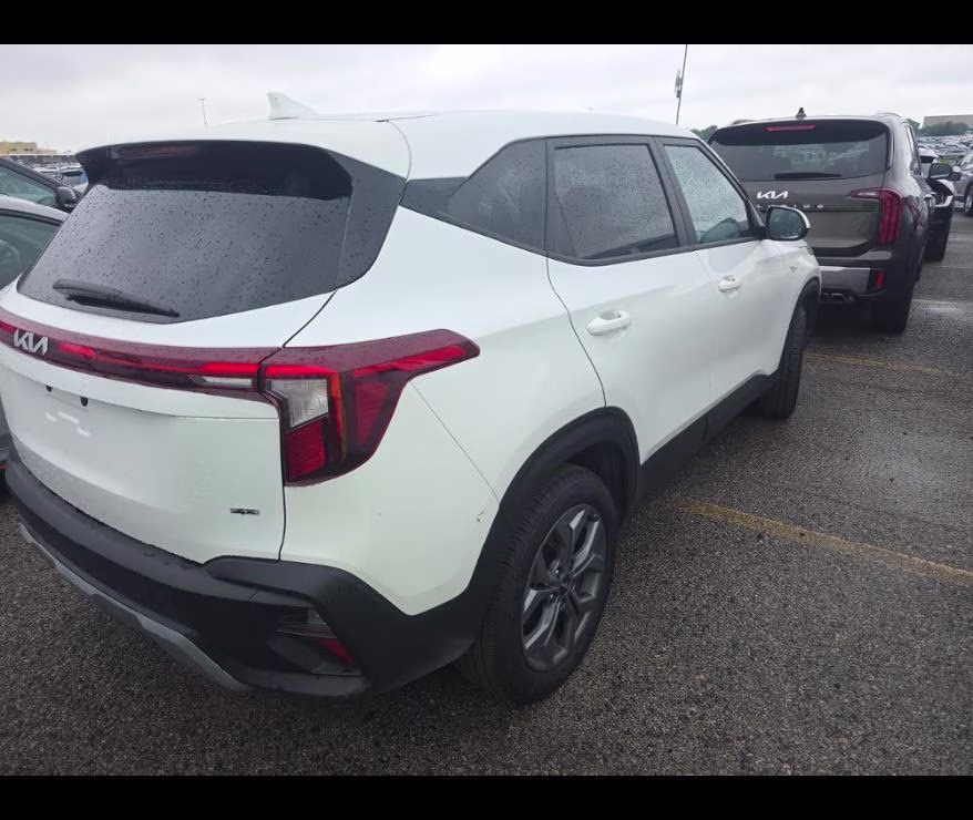 2026 Kia Seltos LX AWD SUV