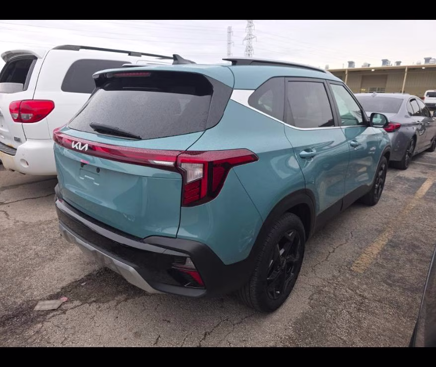 2026 Pluton Blue Kia Seltos EX FWD SUV