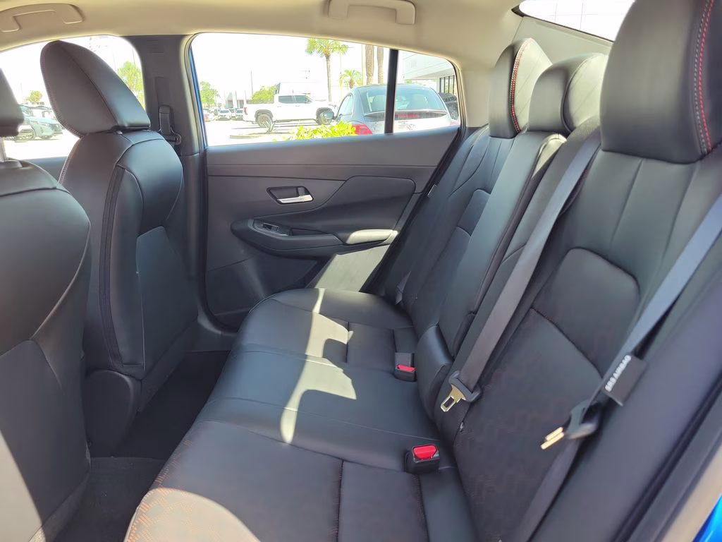 2026 Bluestone Pearl/Super Blk Nissan Sentra SR FWD Sedan