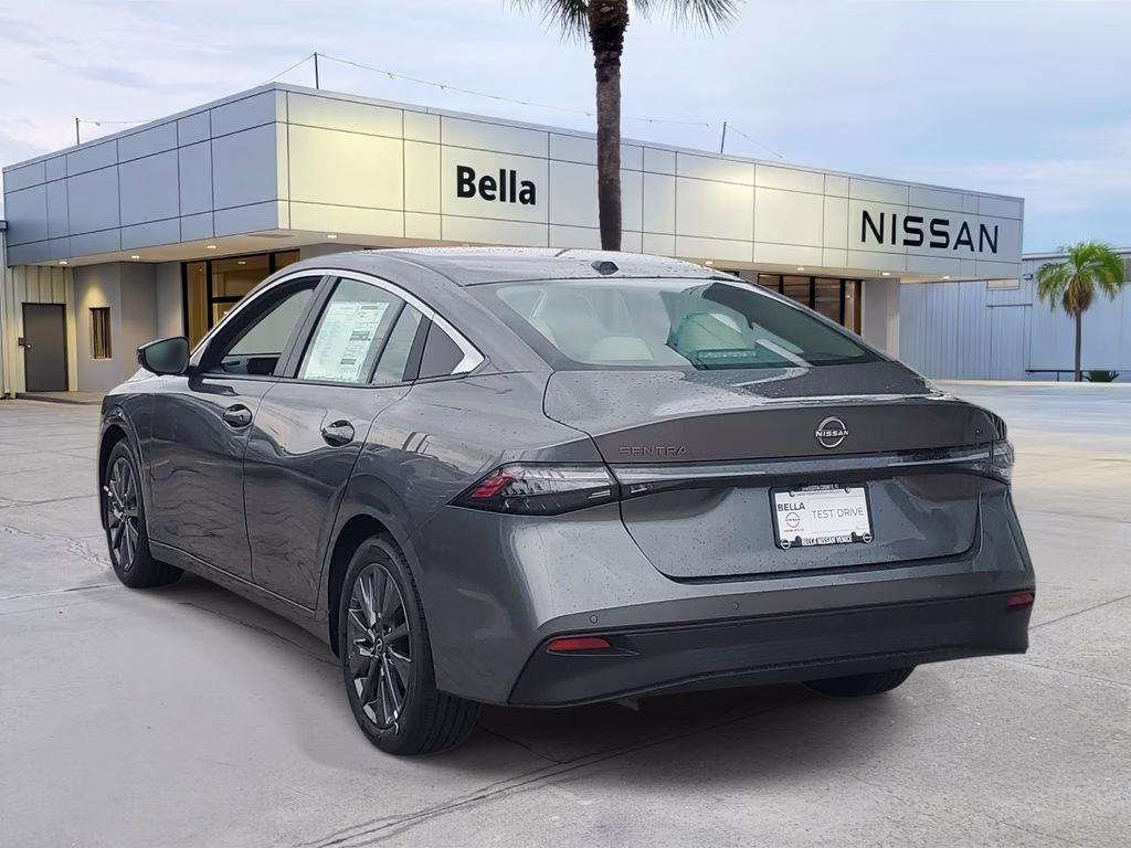 2026 Gun Metallic Nissan Sentra SL FWD Sedan