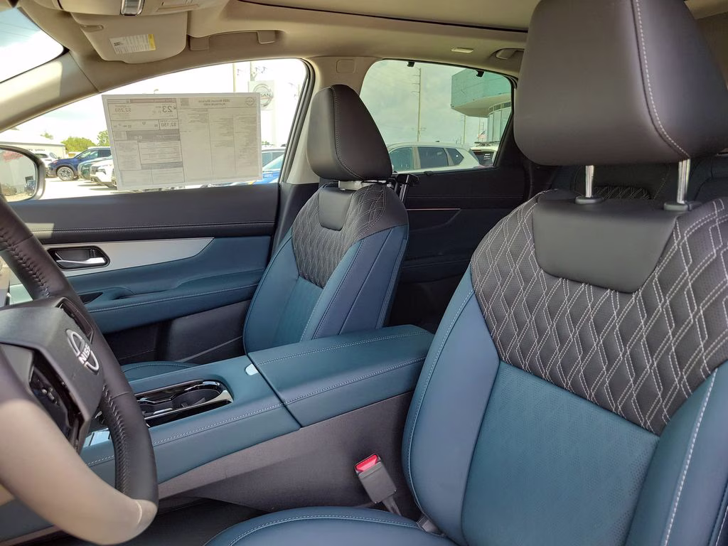2026 Gun Metallic Nissan Murano Platinum AWD SUV
