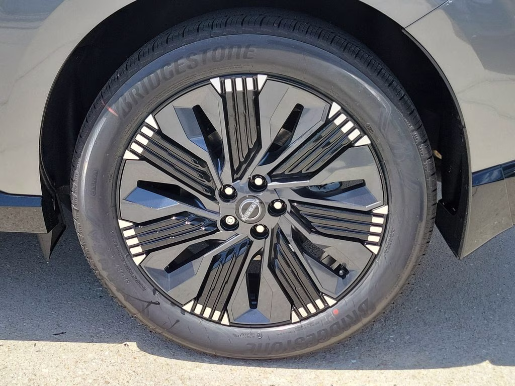 2026 Gun Metallic Nissan Murano Platinum AWD SUV