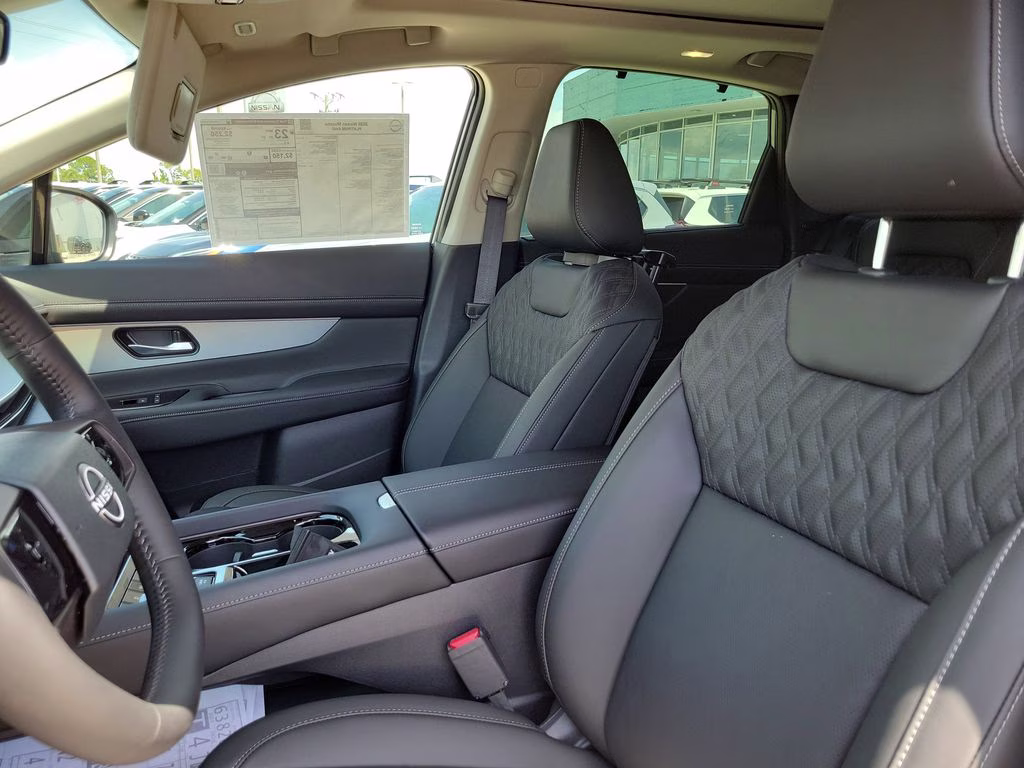 2026 Gun Metallic Nissan Murano Platinum AWD SUV
