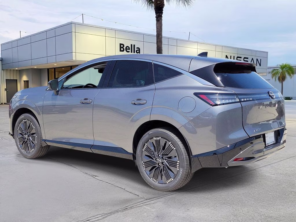 2026 Gun Metallic Nissan Murano Platinum AWD SUV