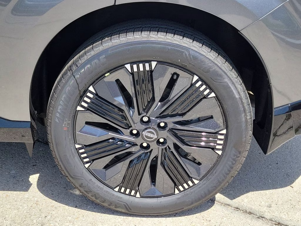 2026 Gun Metallic Nissan Murano Platinum AWD SUV