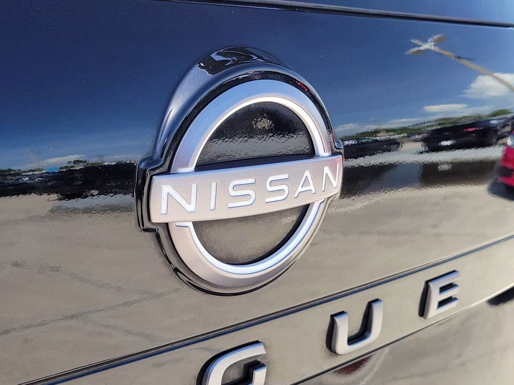 2024 Super Black Nissan Rogue S FWD SUV