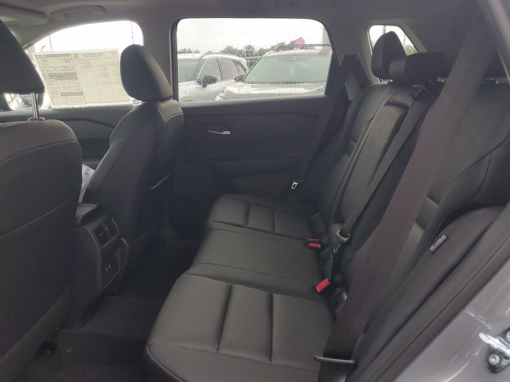 2026 Boulder Gray Pearl Nissan Rogue Dark Armor FWD SUV
