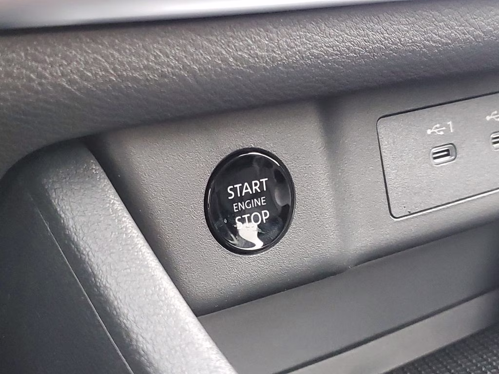 2026 Boulder Gray Pearl Nissan Rogue Dark Armor FWD SUV