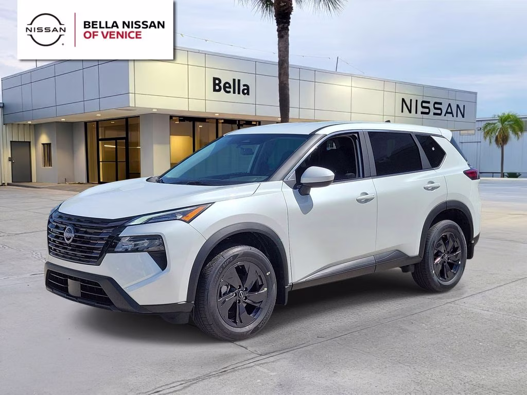 2026 Everest White Pearl Tricoat Nissan Rogue SV AWD SUV