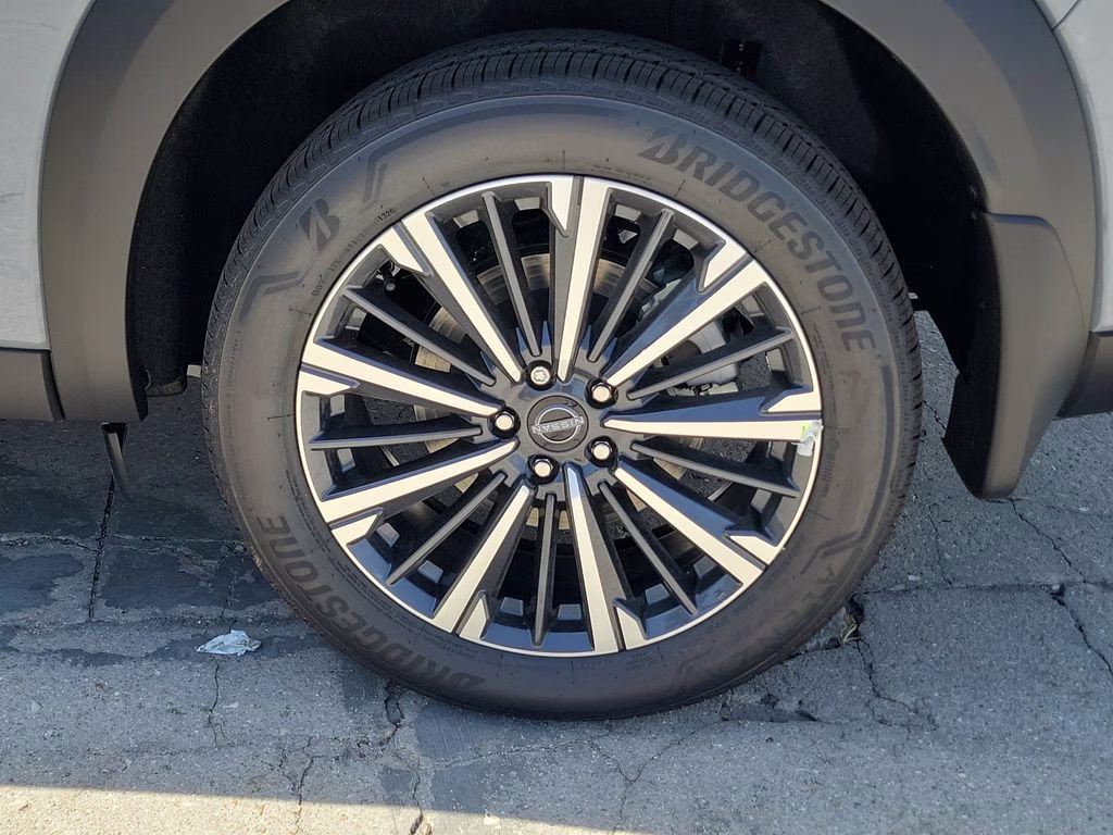 2026 Boulder Gray Pearl Nissan Pathfinder Platinum 4X4 SUV