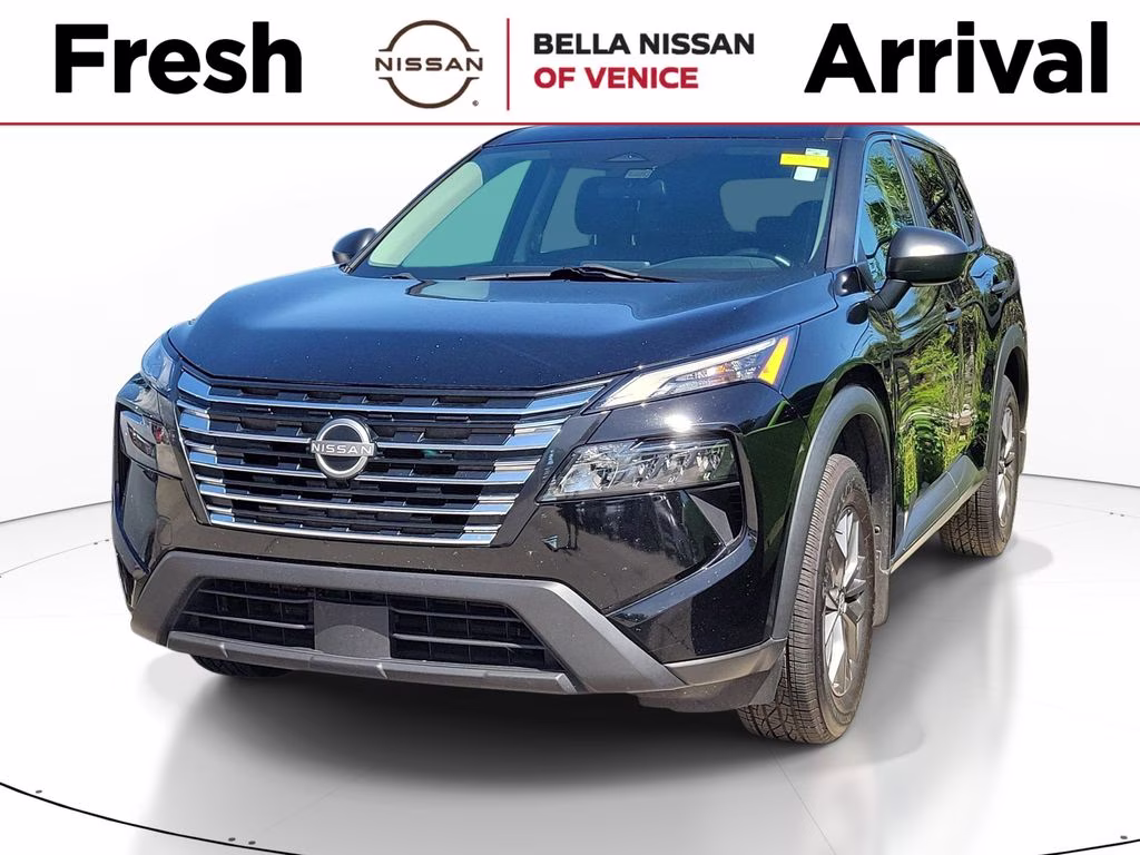 2024 Nissan Rogue S FWD's photo