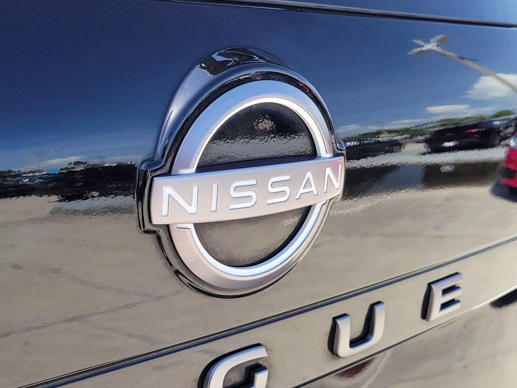 2024 Super Black Nissan Rogue S FWD SUV