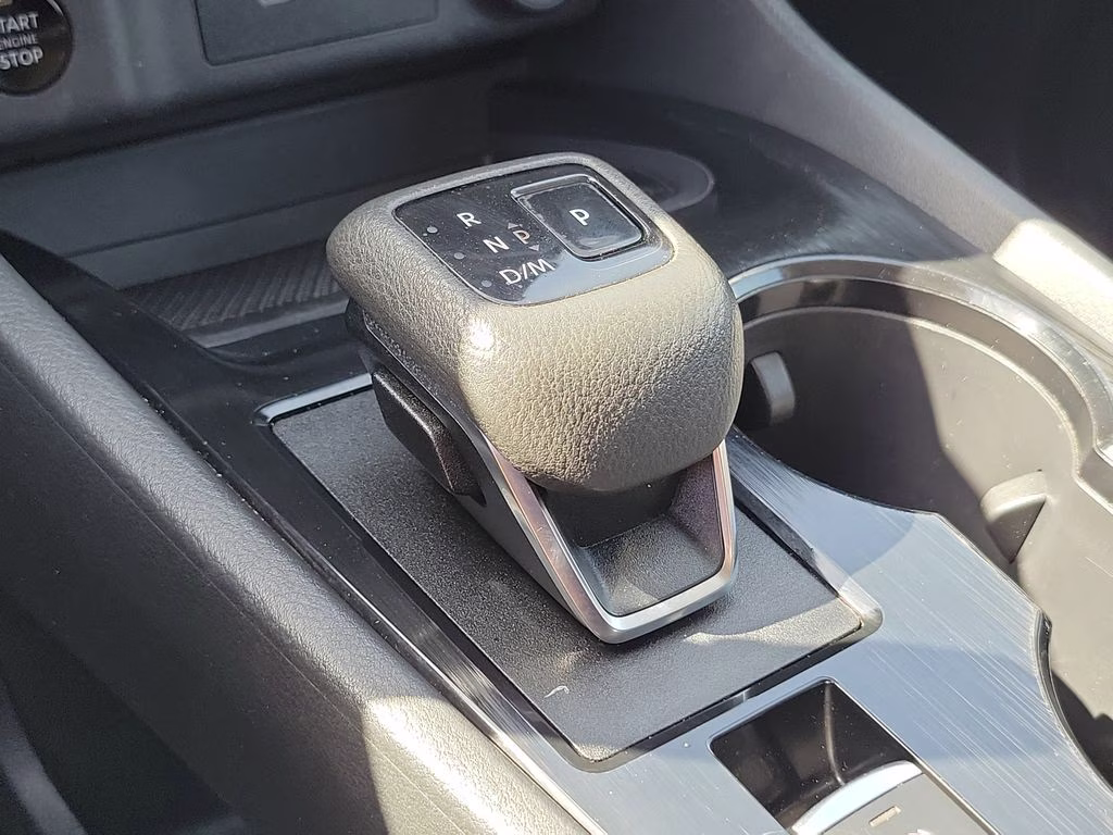 2024 Super Black Nissan Rogue S FWD SUV
