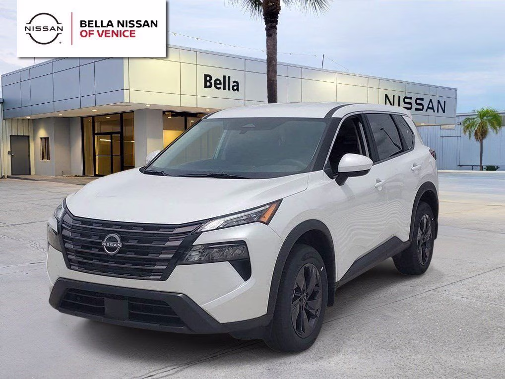 2026 Everest White Pearl Tricoat Nissan Rogue SV AWD SUV