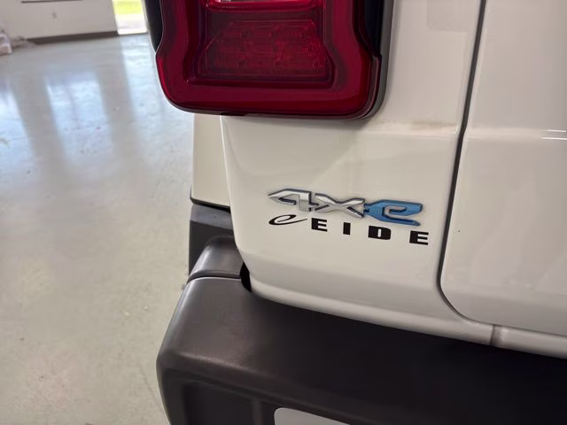 2024 Bright White Clearcoat Jeep Wrangler Sahara 4xe 4X4 SUV