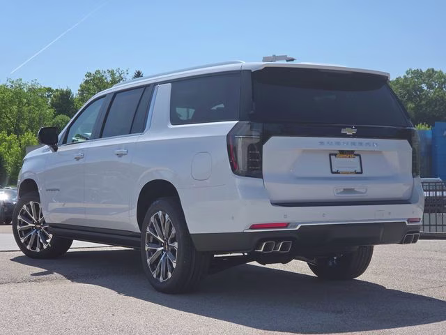 2026 Polar White Tricoat Chevrolet Suburban High Country 4X4 SUV