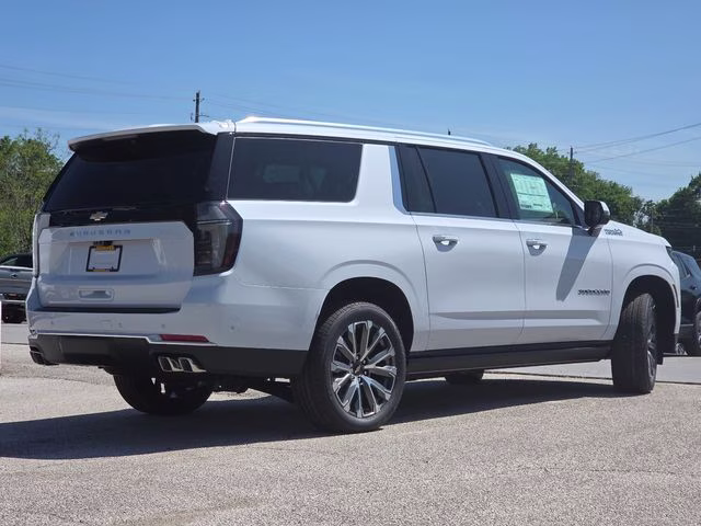 2026 Polar White Tricoat Chevrolet Suburban High Country 4X4 SUV