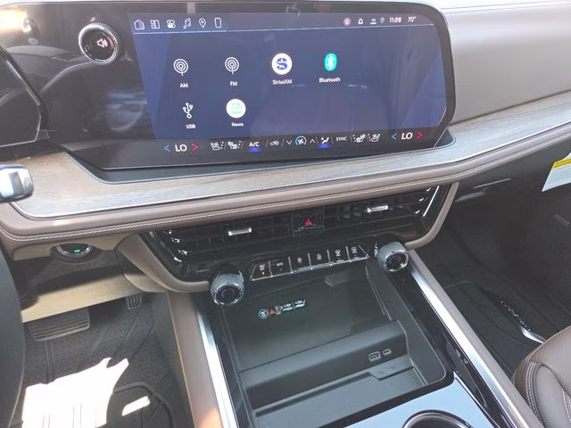 2026 Polar White Tricoat Chevrolet Suburban High Country 4X4 SUV