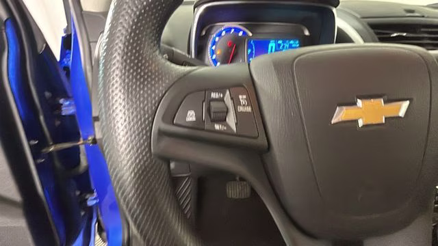 2016 Brilliant Blue Metallic Chevrolet Trax LT FWD SUV