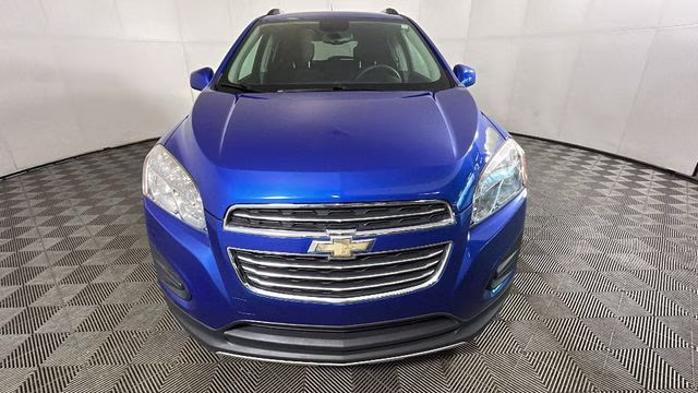 2016 Brilliant Blue Metallic Chevrolet Trax LT FWD SUV