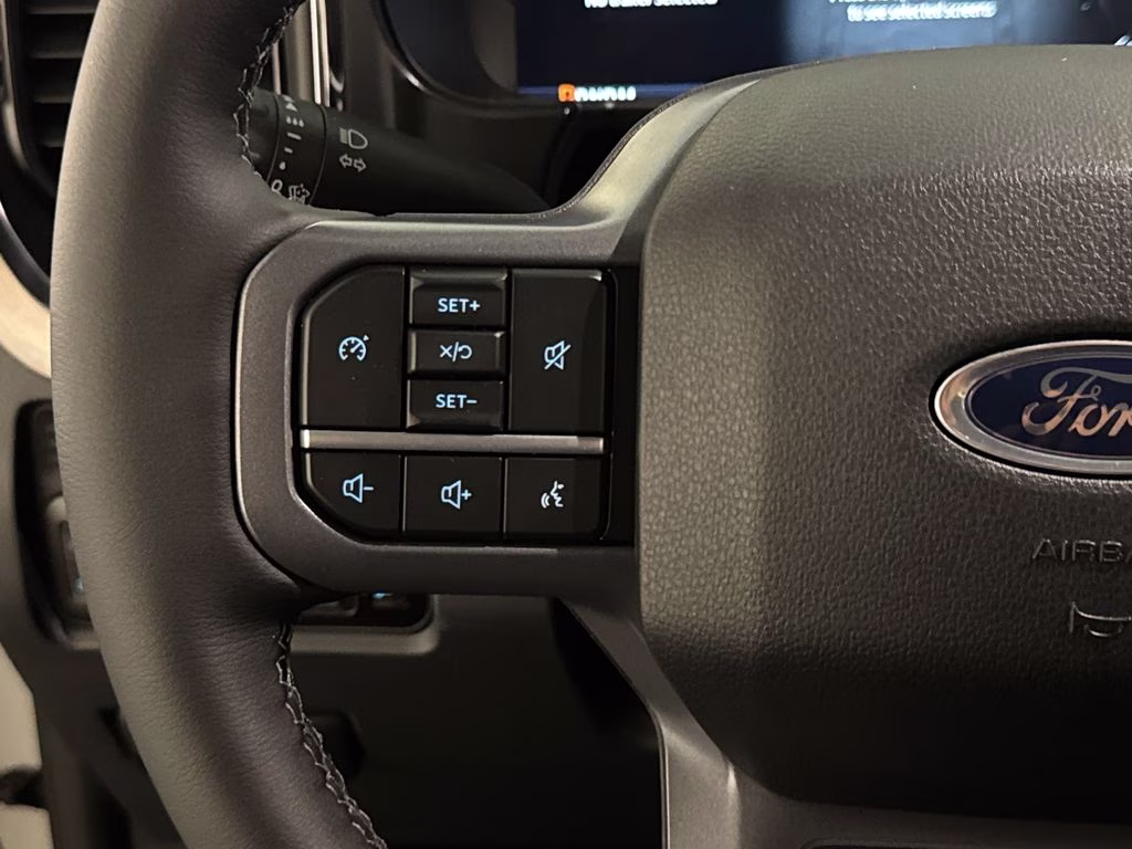 2026 Avalanche Ford Super Duty F-250 SRW Lariat 4X4 Truck