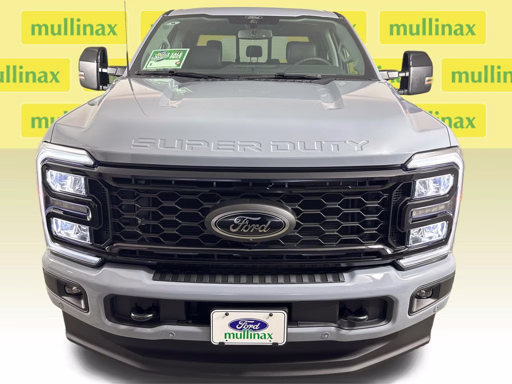 2026 Glacier Gray Metallic Tri-Coat Ford Super Duty F-250 SRW Lariat 4X4 Truck