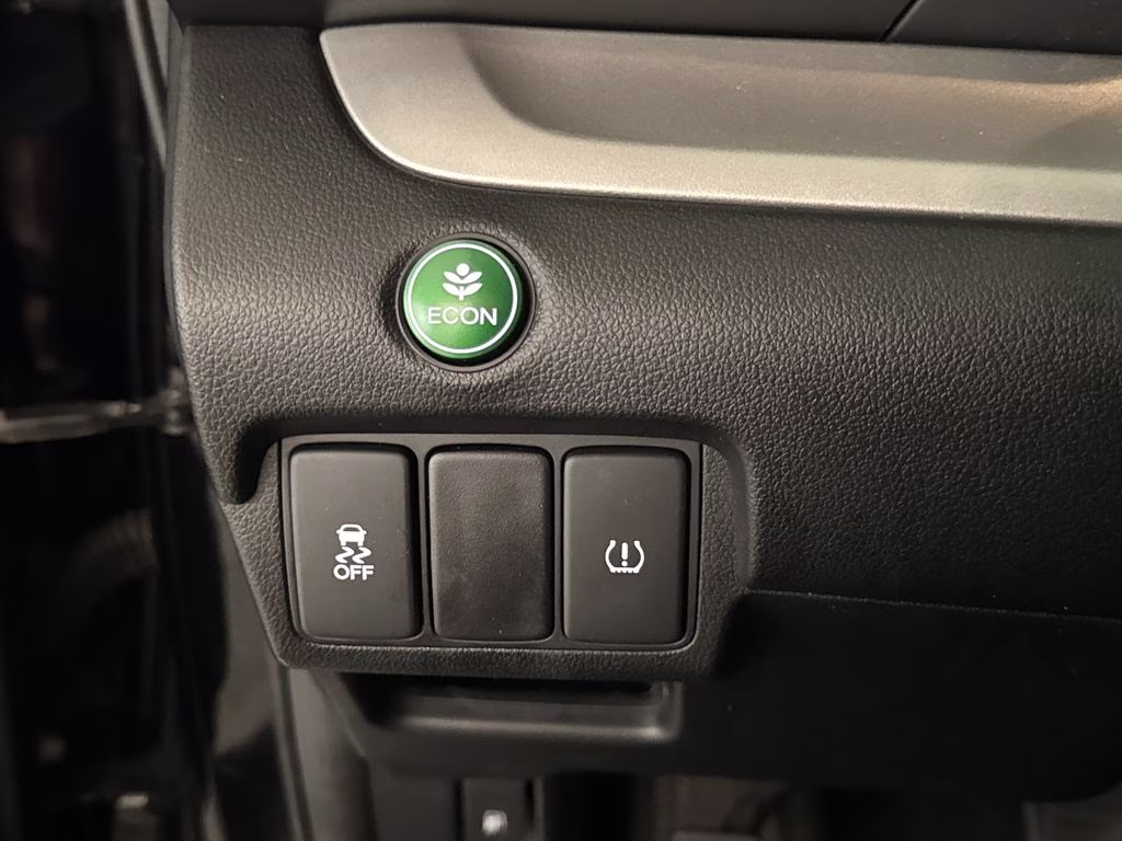 2014 Crystal Black Pearl Honda CR-V LX FWD SUV