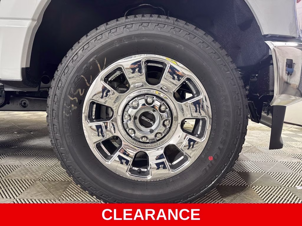 2026 Avalanche Ford Super Duty F-250 SRW Lariat 4X4 Truck