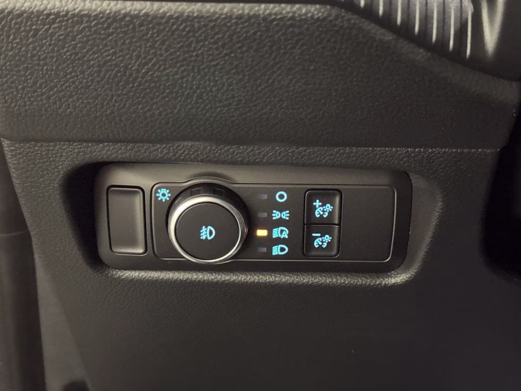 2026 Avalanche Ford Ranger XLT RWD Truck