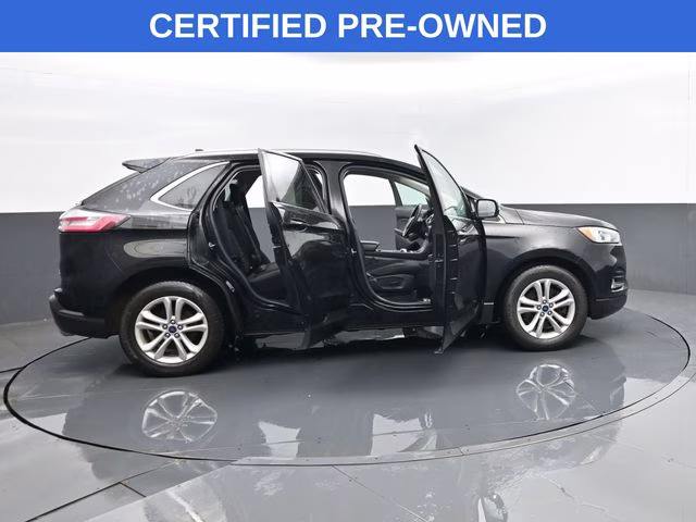 2020 Black Ford Edge SEL AWD SUV