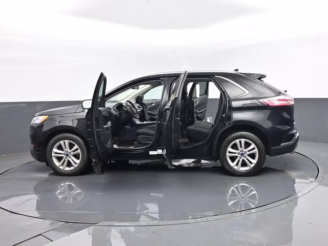 2020 Black Ford Edge SEL AWD SUV