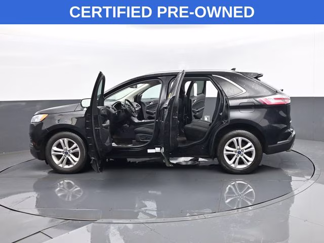 2020 Black Ford Edge SEL AWD SUV