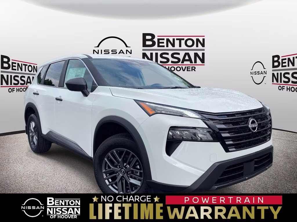 2026 Nissan Rogue S FWD's photo