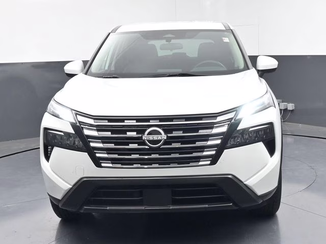2024 Everest White Pearl Nissan Rogue SV FWD SUV