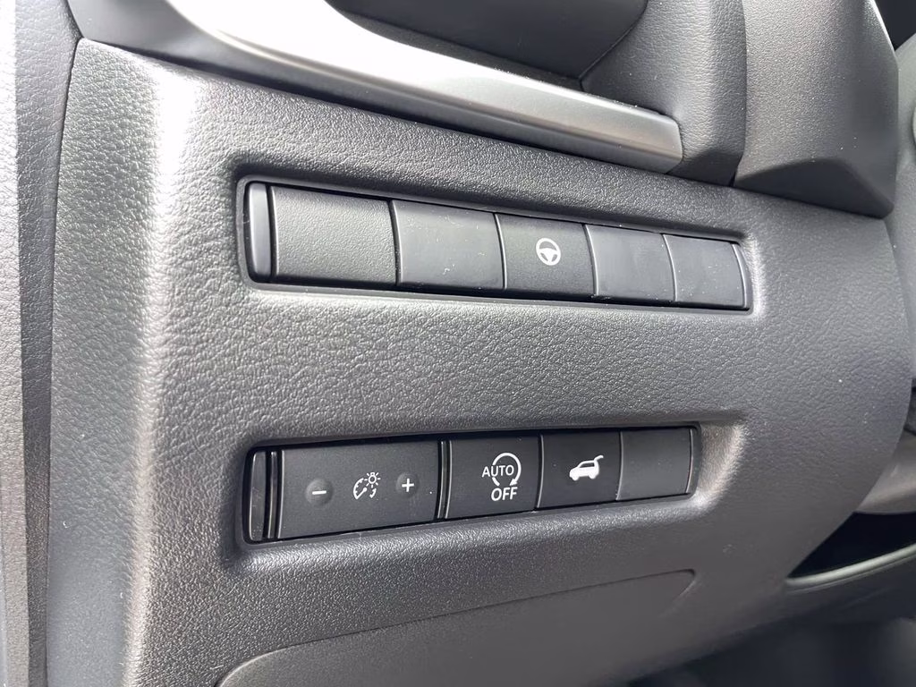 2026 Boulder Gray Pearl Nissan Rogue Dark Armor FWD SUV