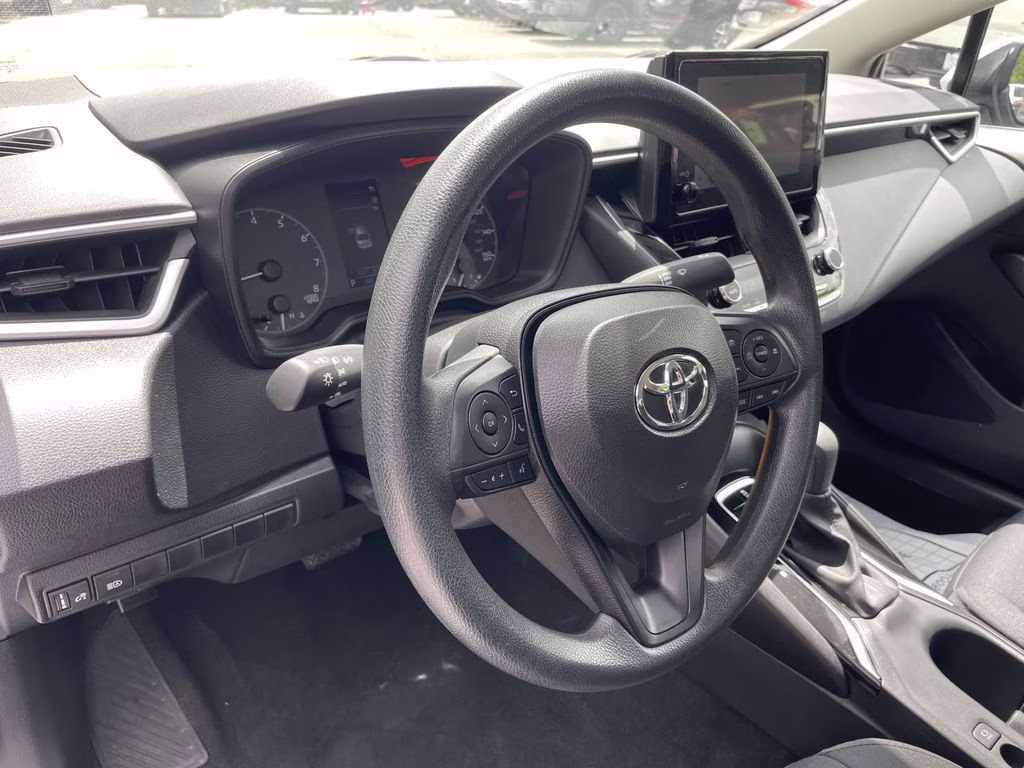 2025 Classic Silver Metallic Toyota Corolla LE FWD Sedan