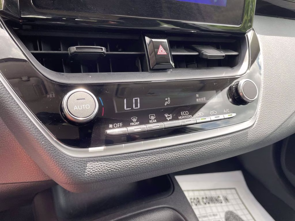 2025 Classic Silver Metallic Toyota Corolla LE FWD Sedan
