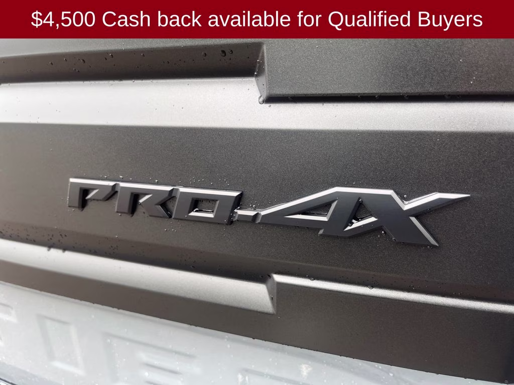 2026 Boulder Gray Pearl Nissan Frontier PRO-4X 4X4 Truck