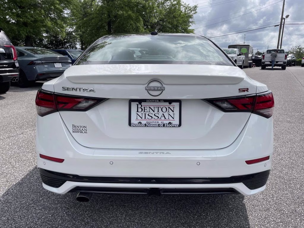 2024 Aspen White Tricoat/Super Black Nissan Sentra SR FWD Sedan