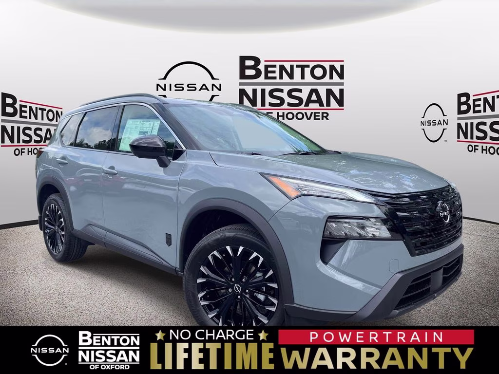 2026 Boulder Gray Pearl Nissan Rogue Dark Armor FWD SUV